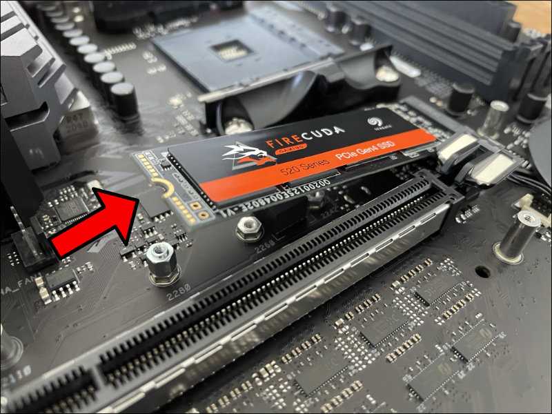 M 2 NVME SSD Festplatte Einbauen So Geht s M 2 NVME SSD Festplatte Einbauen So Geht s